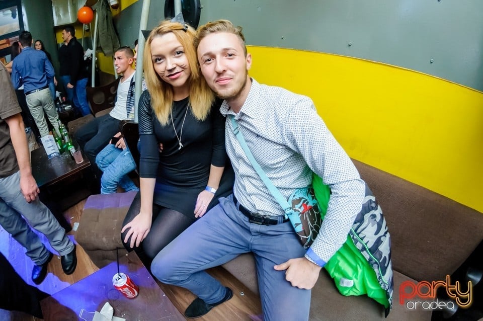 Yelloween Special Weekend, 