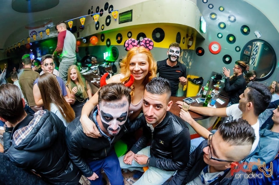 Yelloween Special Weekend, 