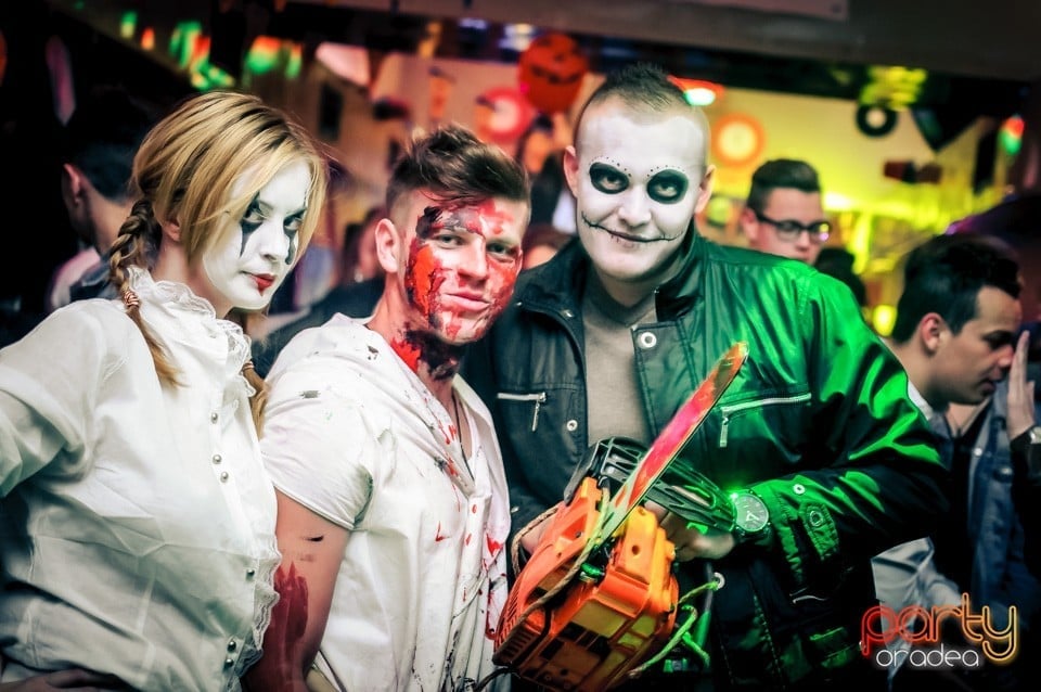 Yelloween Special Weekend, 