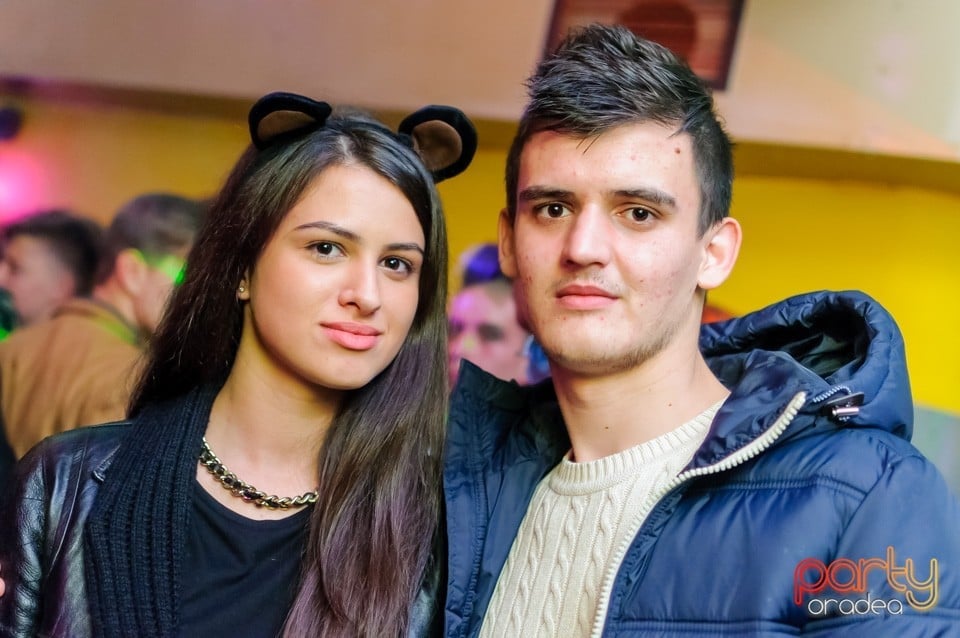 Yelloween Special Weekend, 