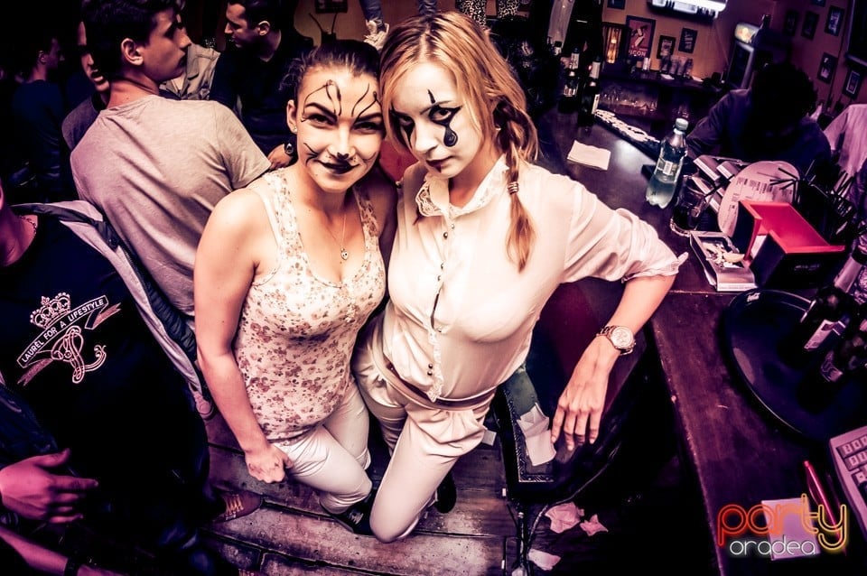 Yelloween Special Weekend, 