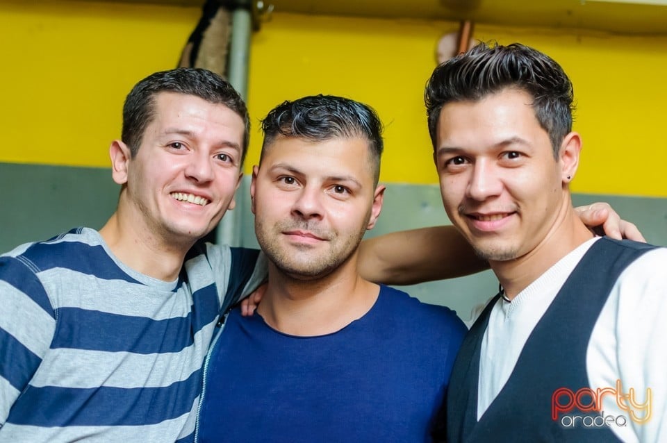 Yelloween Special Weekend, 