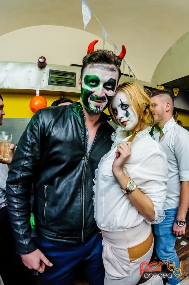 Yelloween Special Weekend, 