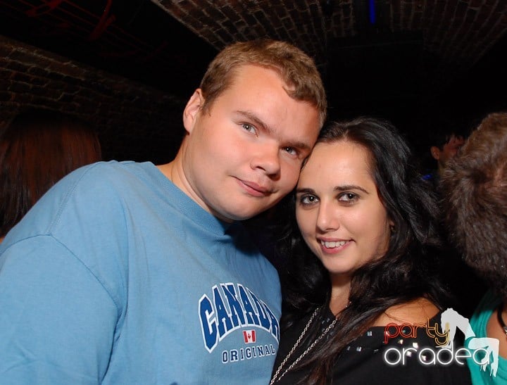 Zi de naştere şi petrecere de burlăciţe, 