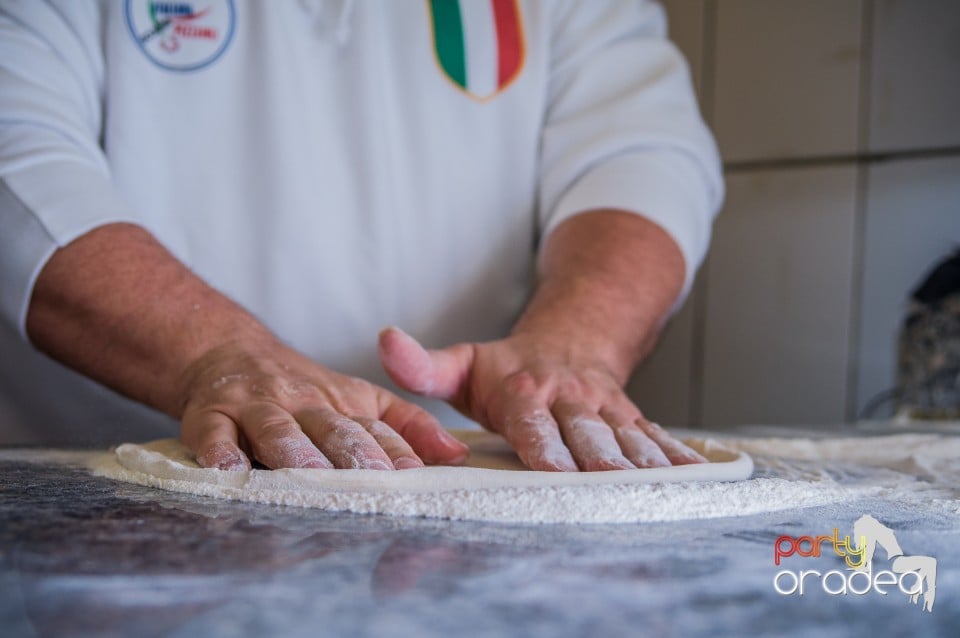 Ziua a II-a cu World Pizza Champion, Old Mill