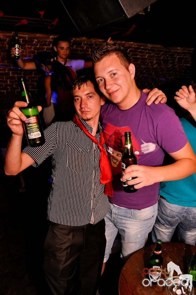 Ziua promoţiilor în Club Escape, 