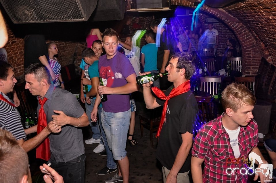 Ziua promoţiilor în Club Escape, 