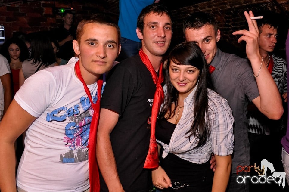 Ziua promoţiilor în Club Escape, 