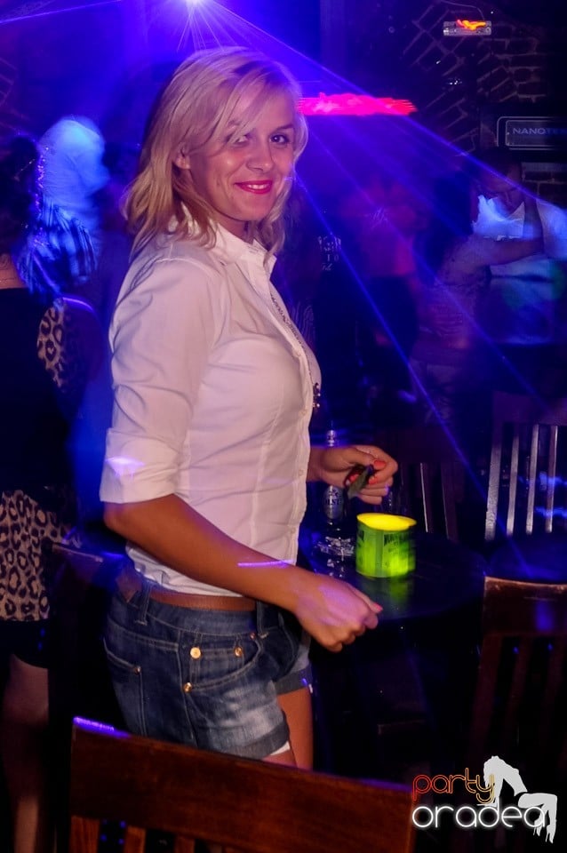 Ziua promoţiilor în Club Escape, 