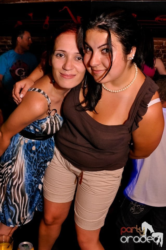 Ziua promoţiilor în Club Escape, 