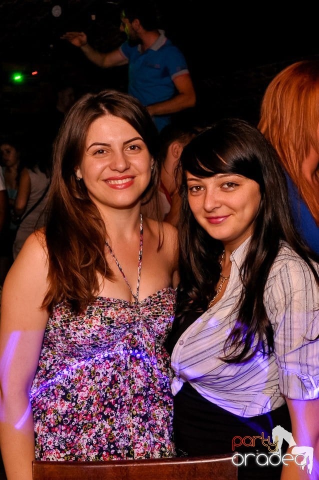 Ziua promoţiilor în Club Escape, 