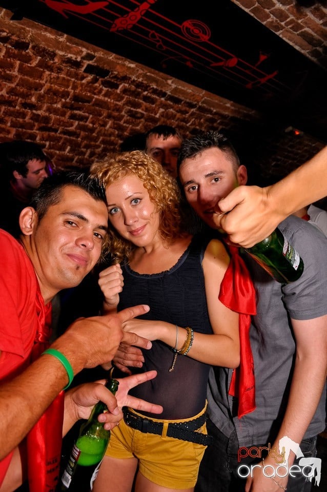 Ziua promoţiilor în Club Escape, 