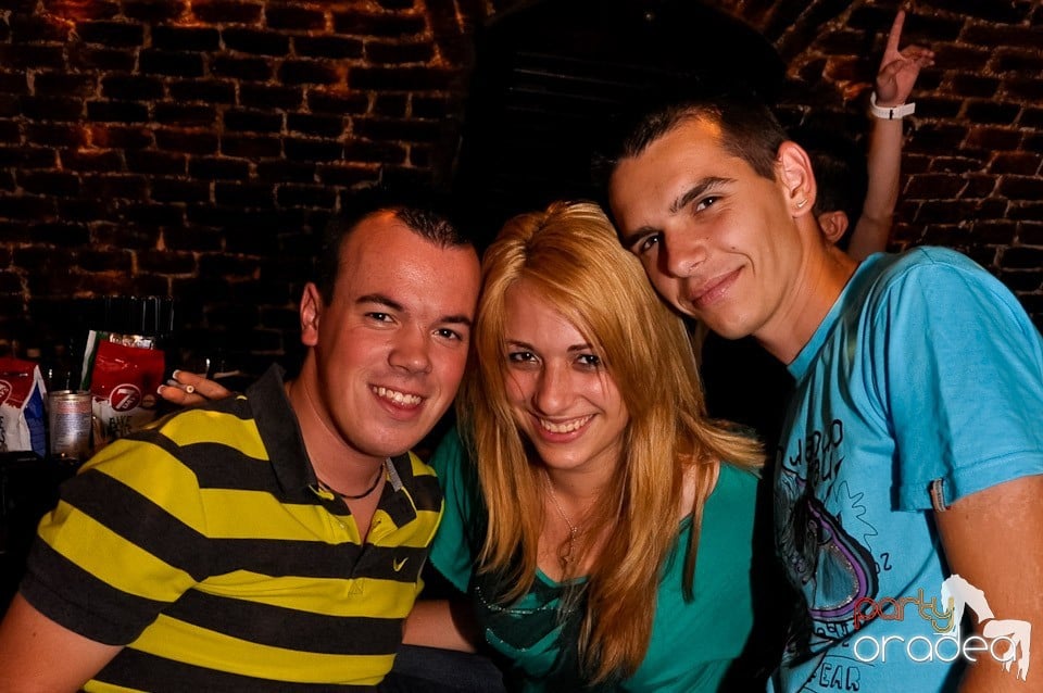 Ziua promoţiilor în Club Escape, 