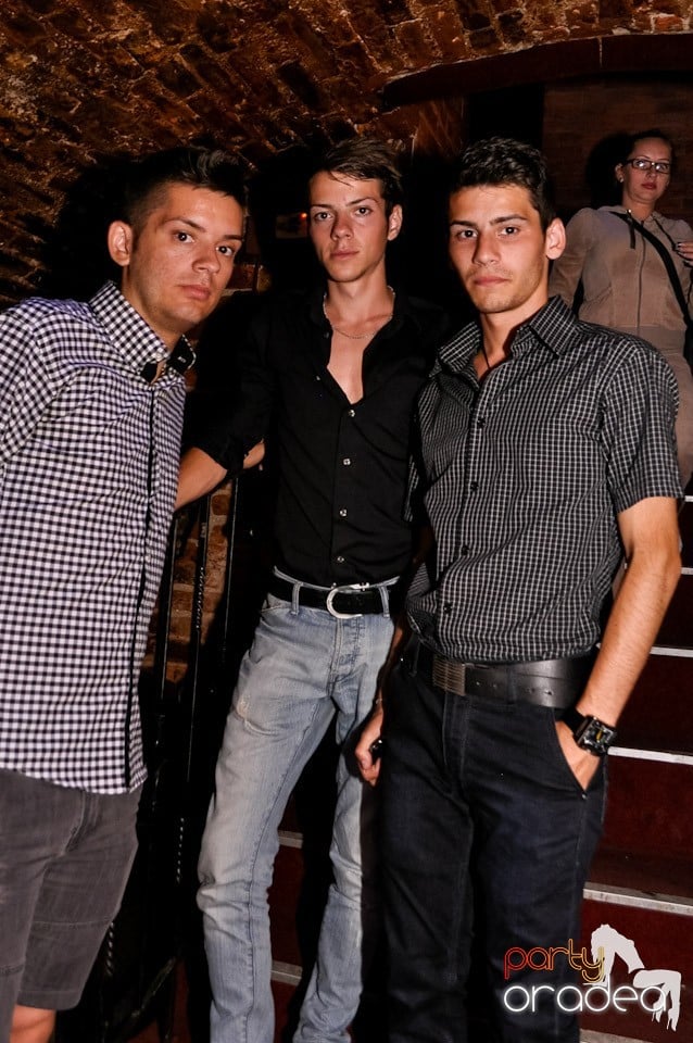 Ziua promoţiilor în Club Escape, 