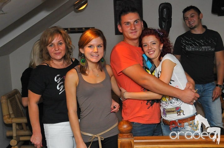 Zulu African Party, Zulu Caffe