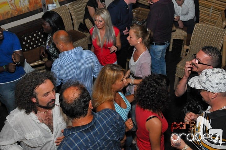 Zulu African Party, Zulu Caffe