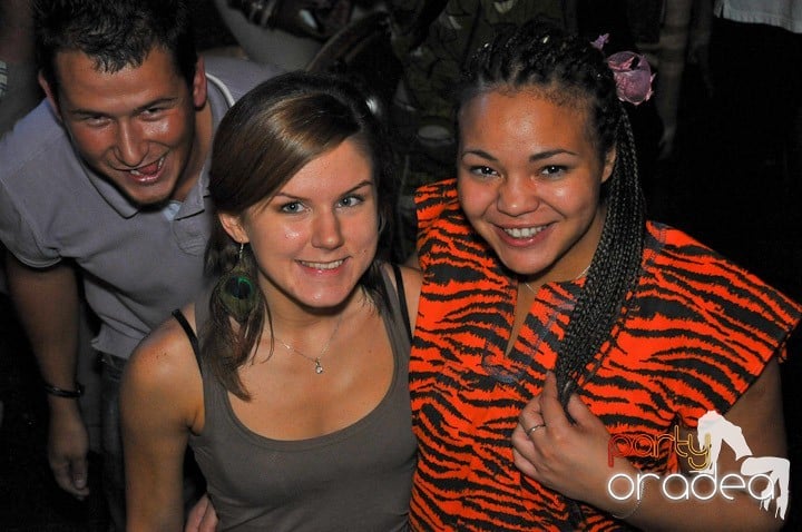 Zulu African Party, Zulu Caffe