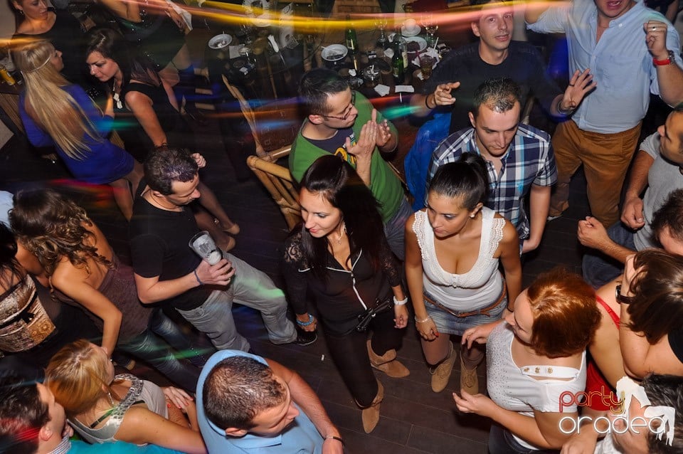 Zulu Birthday Party 2, Zulu Caffe