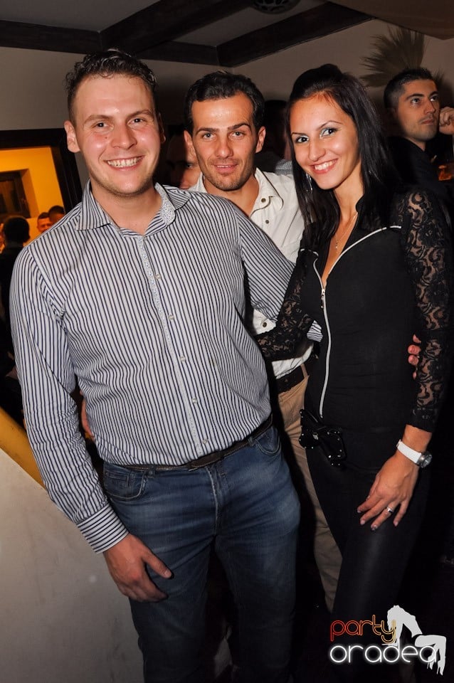 Zulu Birthday Party 2, Zulu Caffe