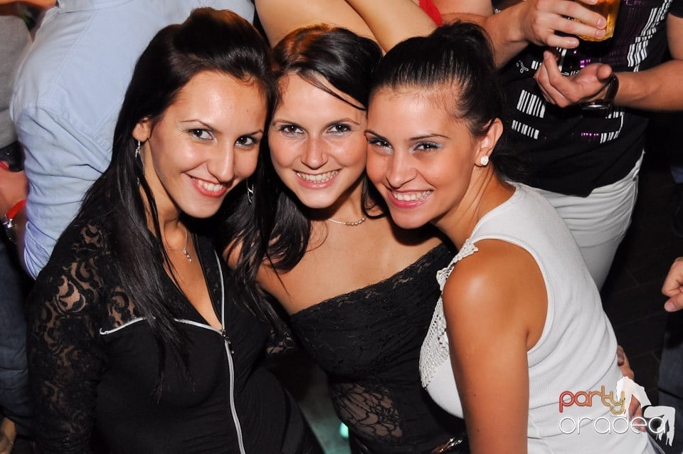 Zulu Birthday Party 2, Zulu Caffe