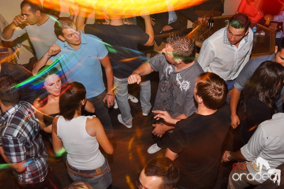 Zulu Birthday Party 2, Zulu Caffe