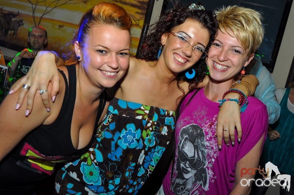 Zulu Caffe: Cartoon Cast, Zulu Caffe