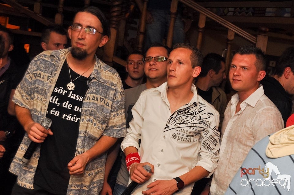 Zulu Caffe: it's karaoke time!, Zulu Caffe