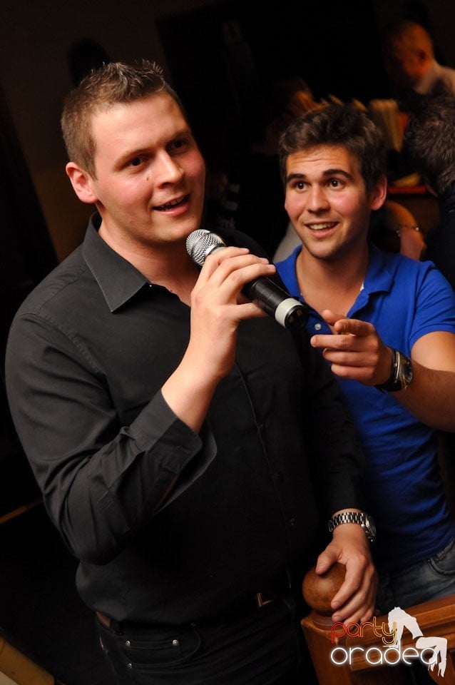 Zulu Caffe: it's karaoke time!, Zulu Caffe