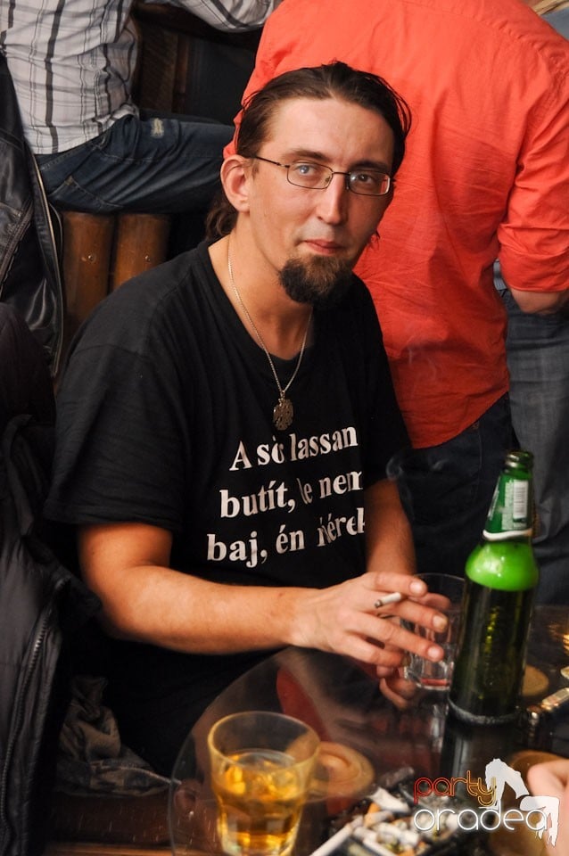 Zulu Caffe: it's karaoke time!, Zulu Caffe