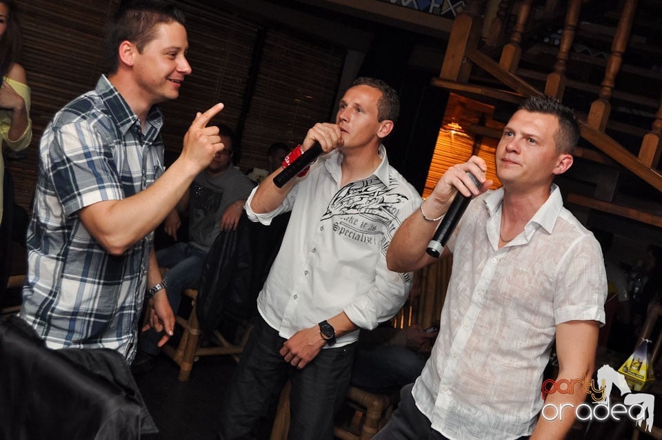 Zulu Caffe: it's karaoke time!, Zulu Caffe