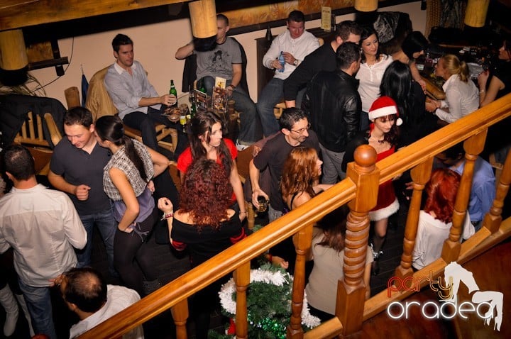 Zulu Fashion Santa Party, Zulu Caffe