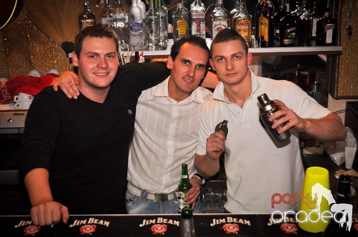 Zulu Fashion Santa Party, Zulu Caffe