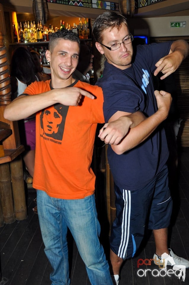 Zulu Karaoke Friday, Zulu Caffe