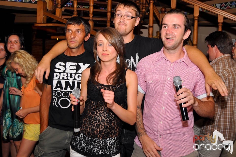 Zulu Karaoke Night, Zulu Caffe