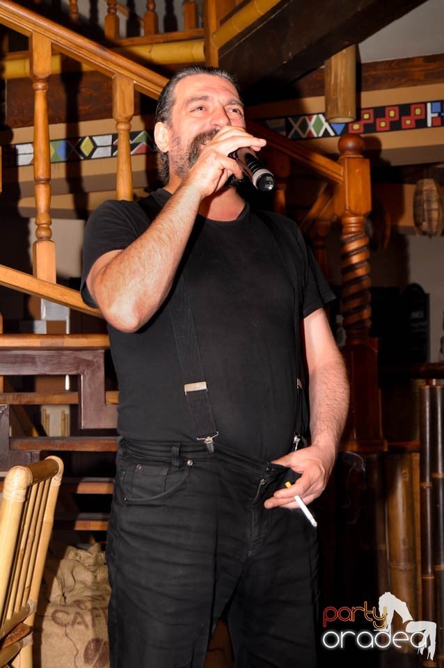 Zulu Karaoke Night, Zulu Caffe