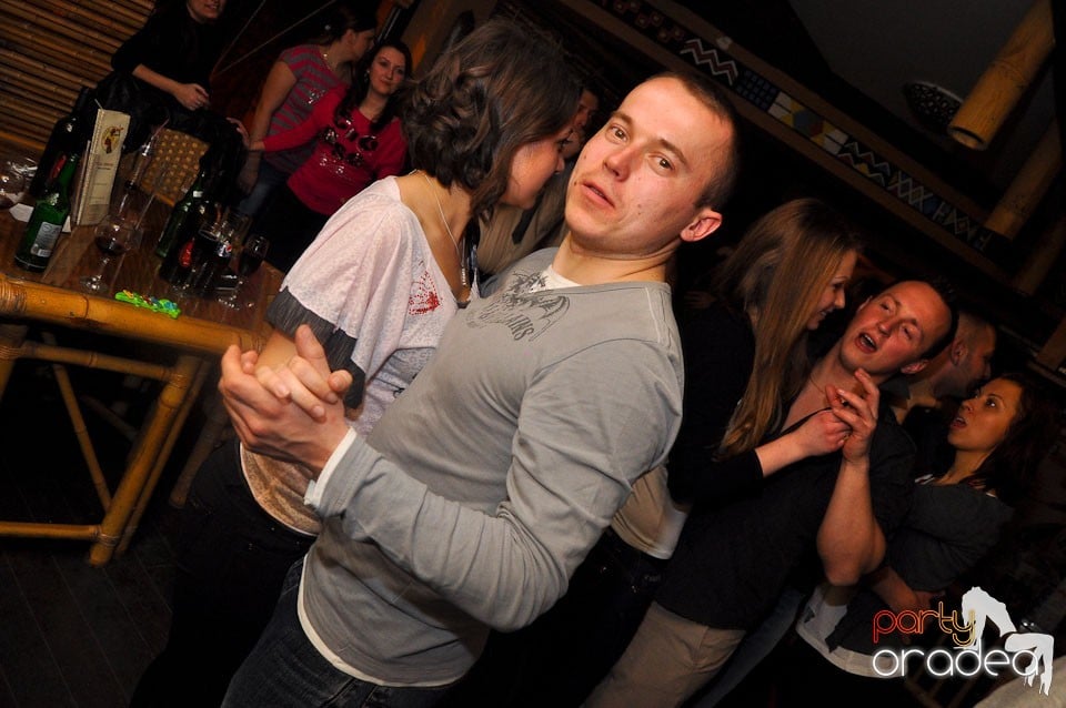 Zulu karaoke party, Zulu Caffe