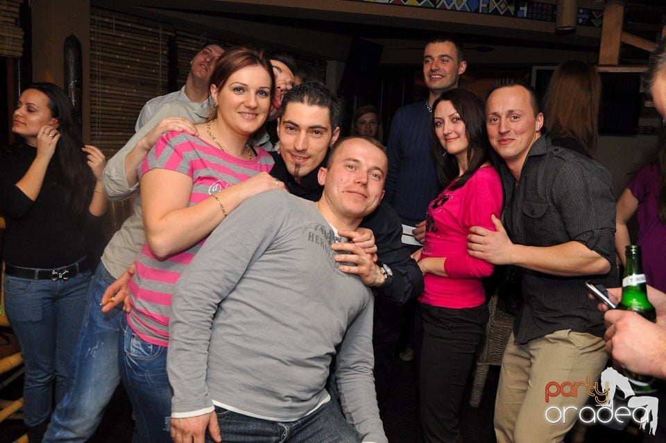 Zulu karaoke party, Zulu Caffe