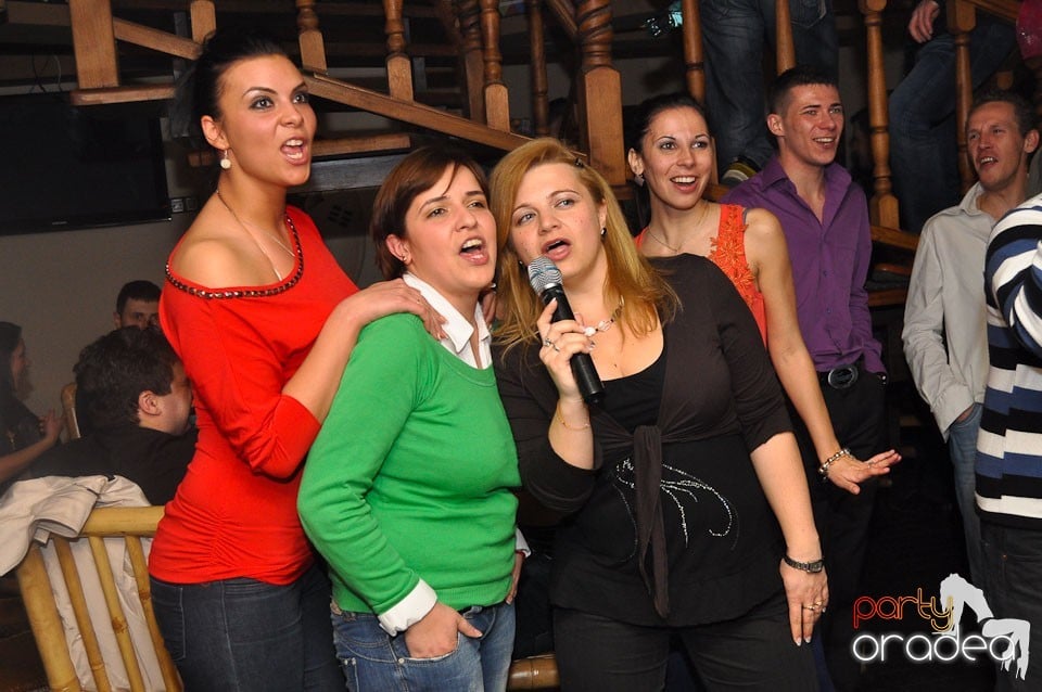 Zulu karaoke party, Zulu Caffe