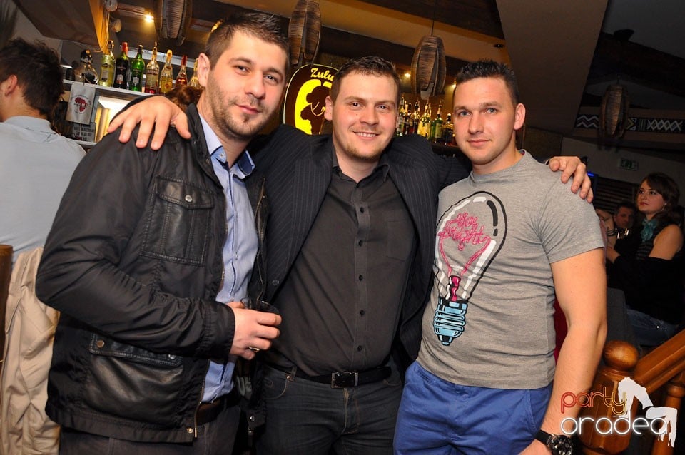 Zulu karaoke party, Zulu Caffe