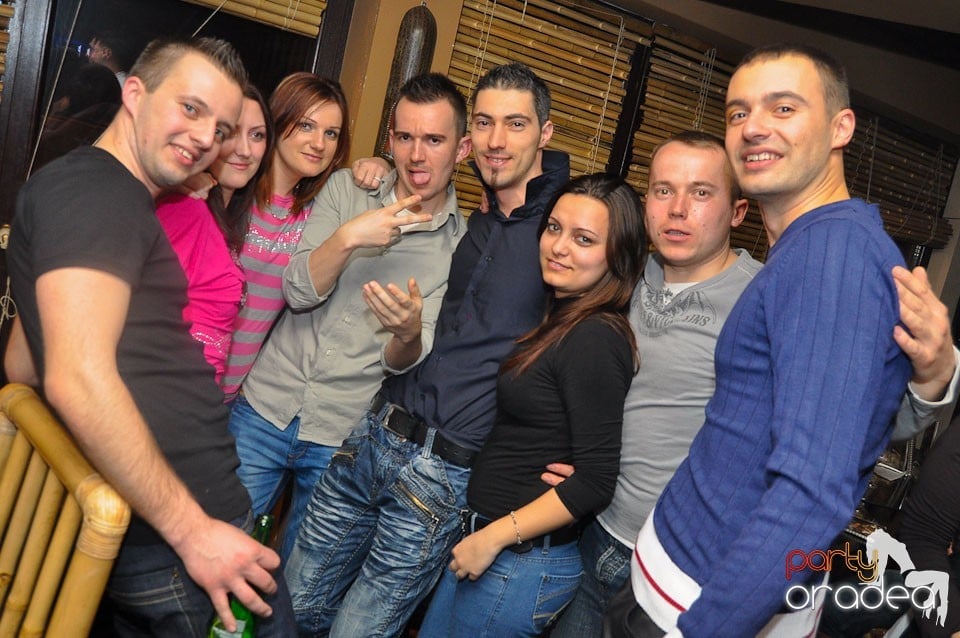 Zulu karaoke party, Zulu Caffe