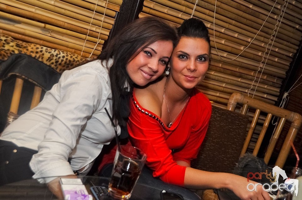 Zulu karaoke party, Zulu Caffe