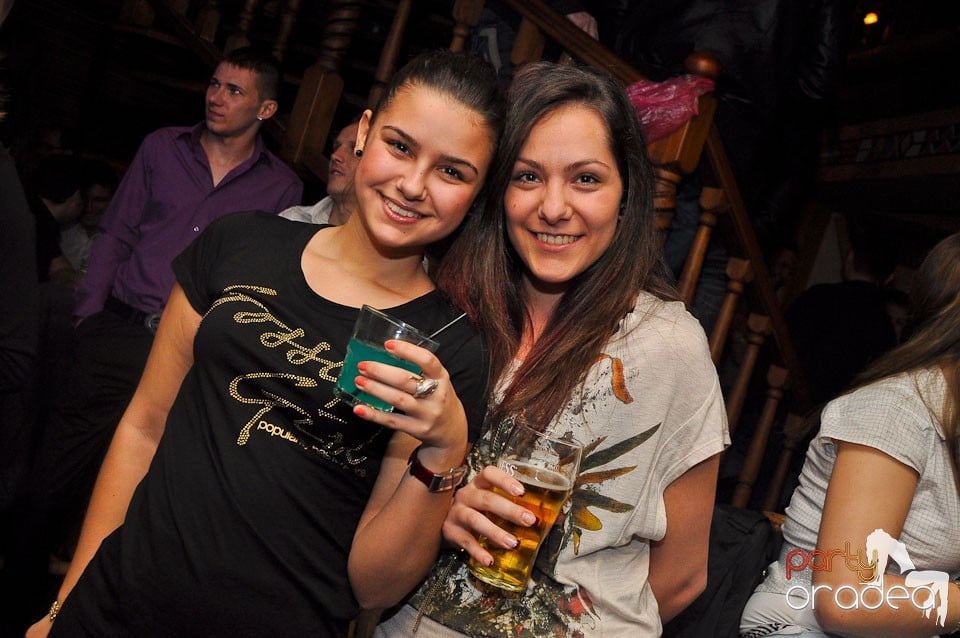 Zulu karaoke party, Zulu Caffe