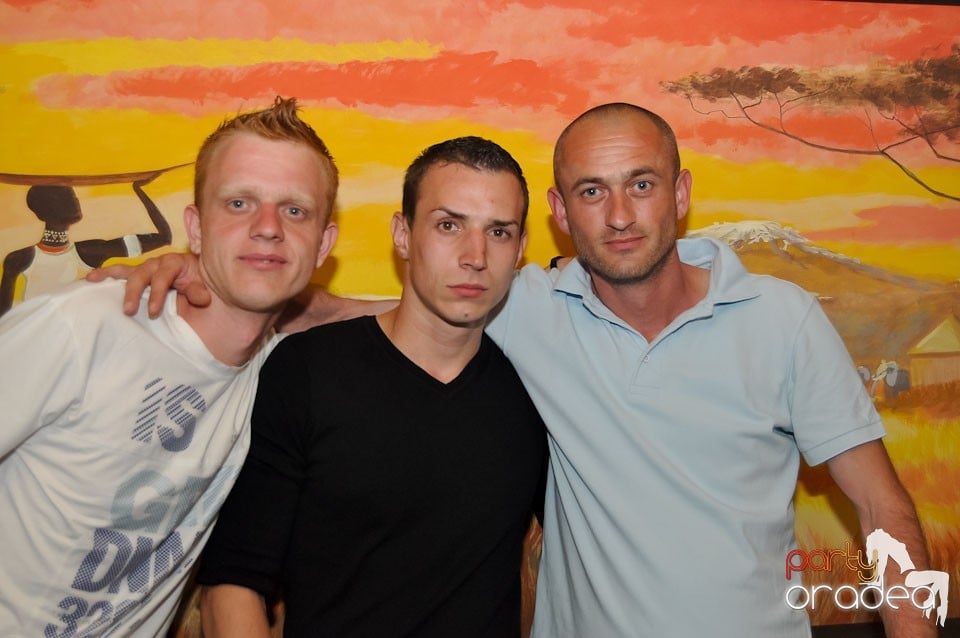 Zulu Nation Party, Zulu Caffe