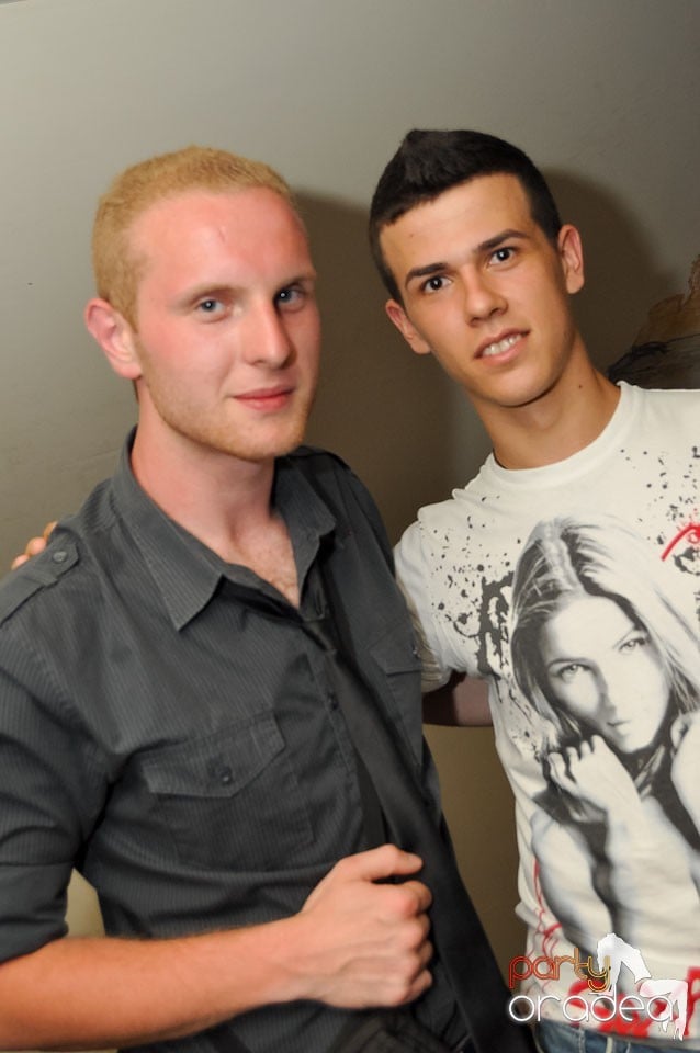 Zulu Nation Party, Zulu Caffe