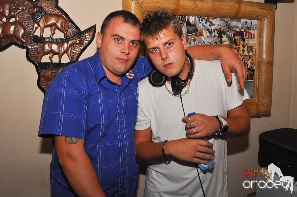 Zulu Party, Zulu Caffe