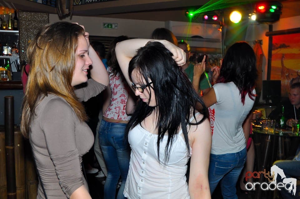 Zulu Saturday Night Party, Zulu Caffe