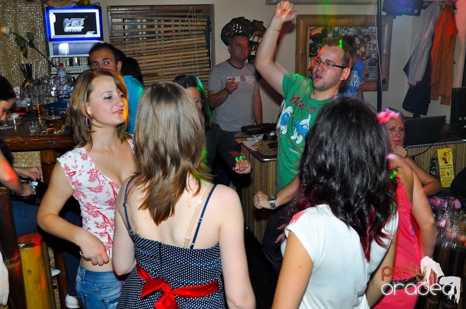 Zulu Saturday Night Party, Zulu Caffe