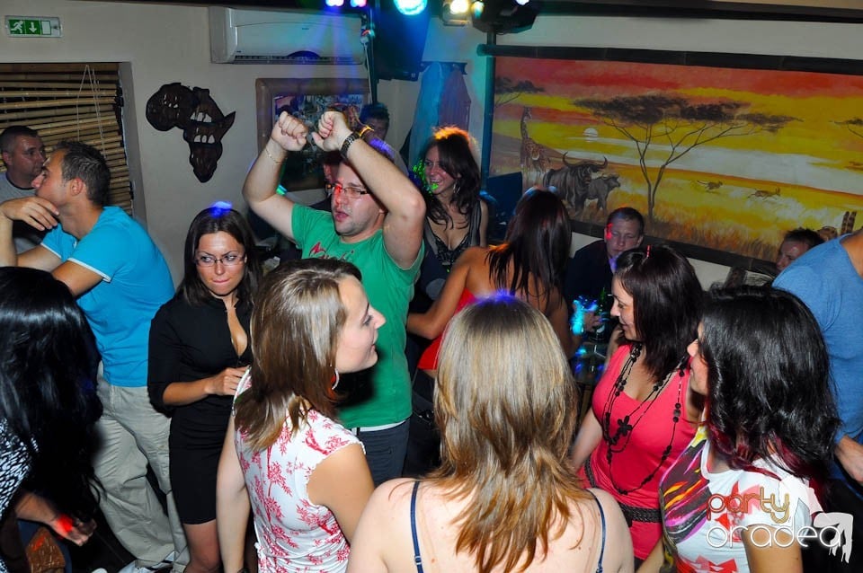 Zulu Saturday Night Party, Zulu Caffe