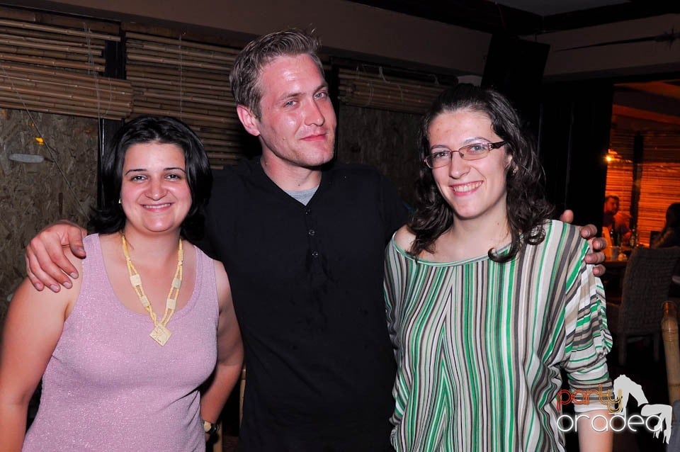 Zulu Saturday Night Party, Zulu Caffe