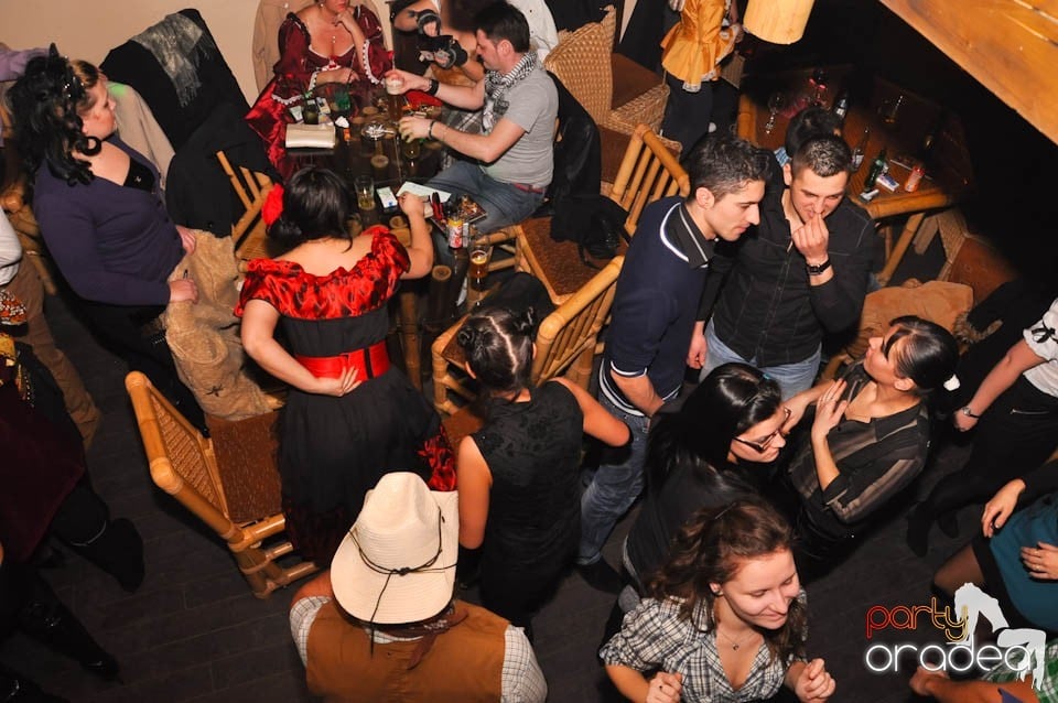 Zulu Saturday Night Party, Zulu Caffe